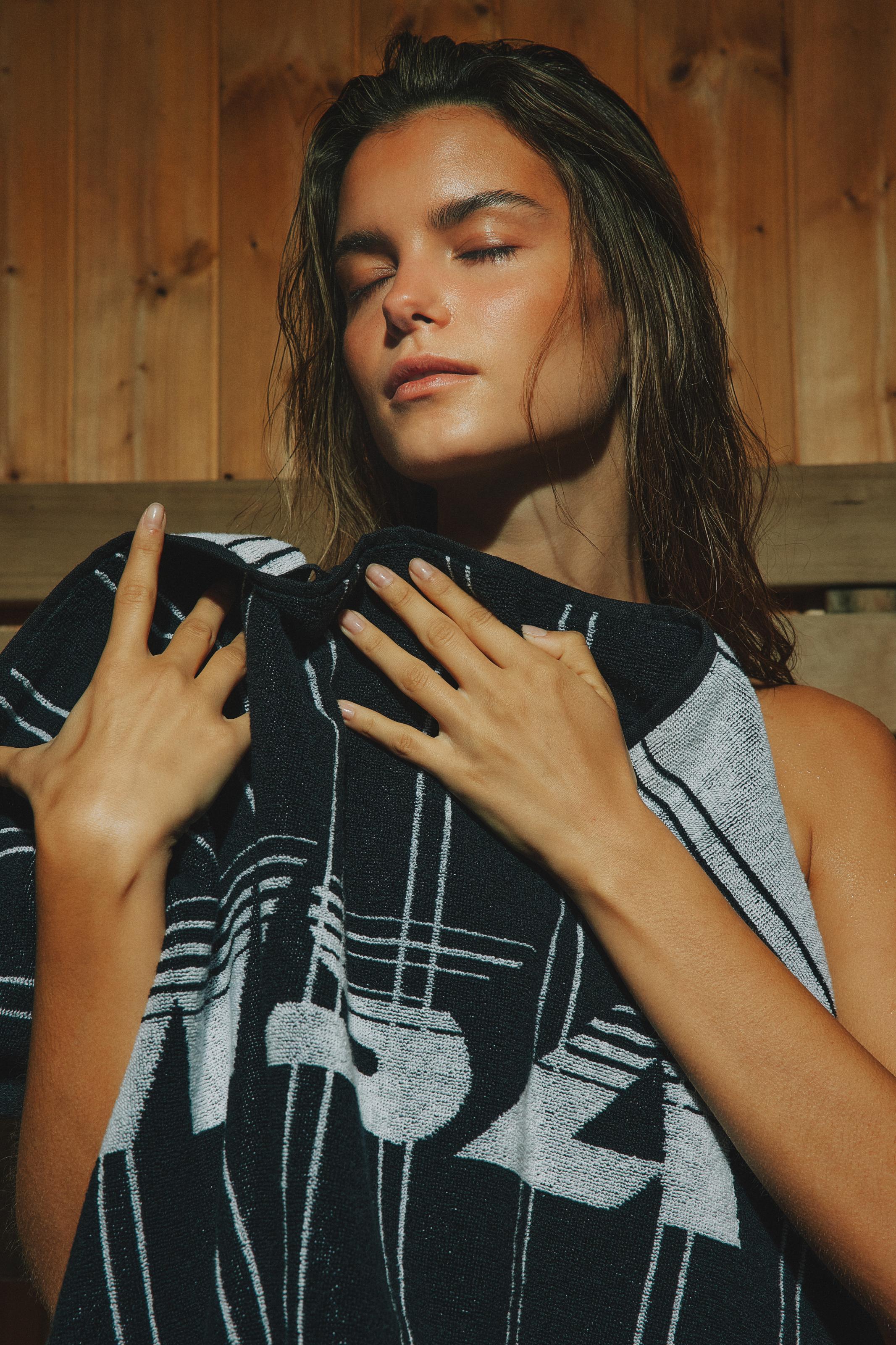 Towel1 X-Large - Black White Stripes - Planet Nusa