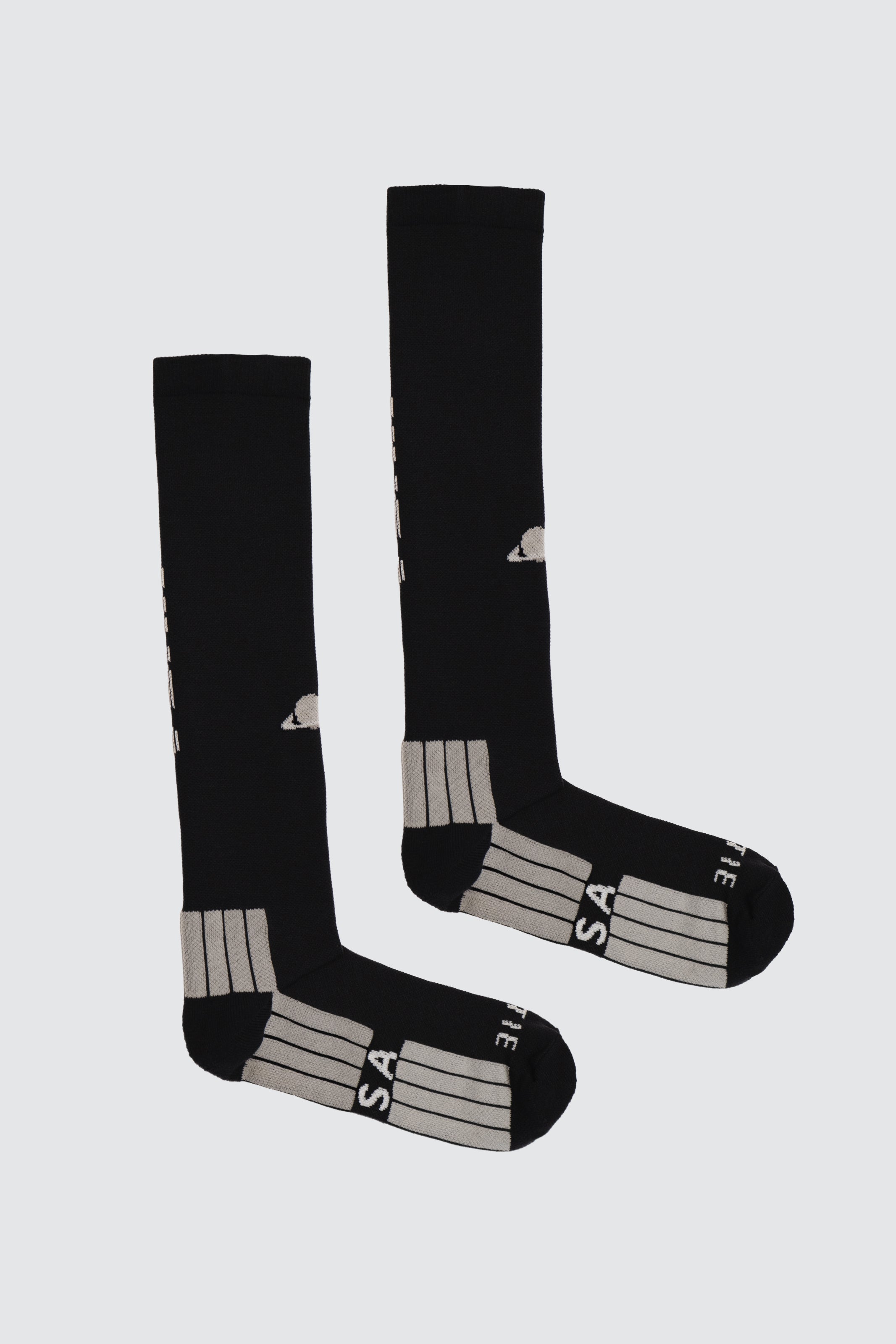 COMPRESSION SOCKS – Planet Nusa