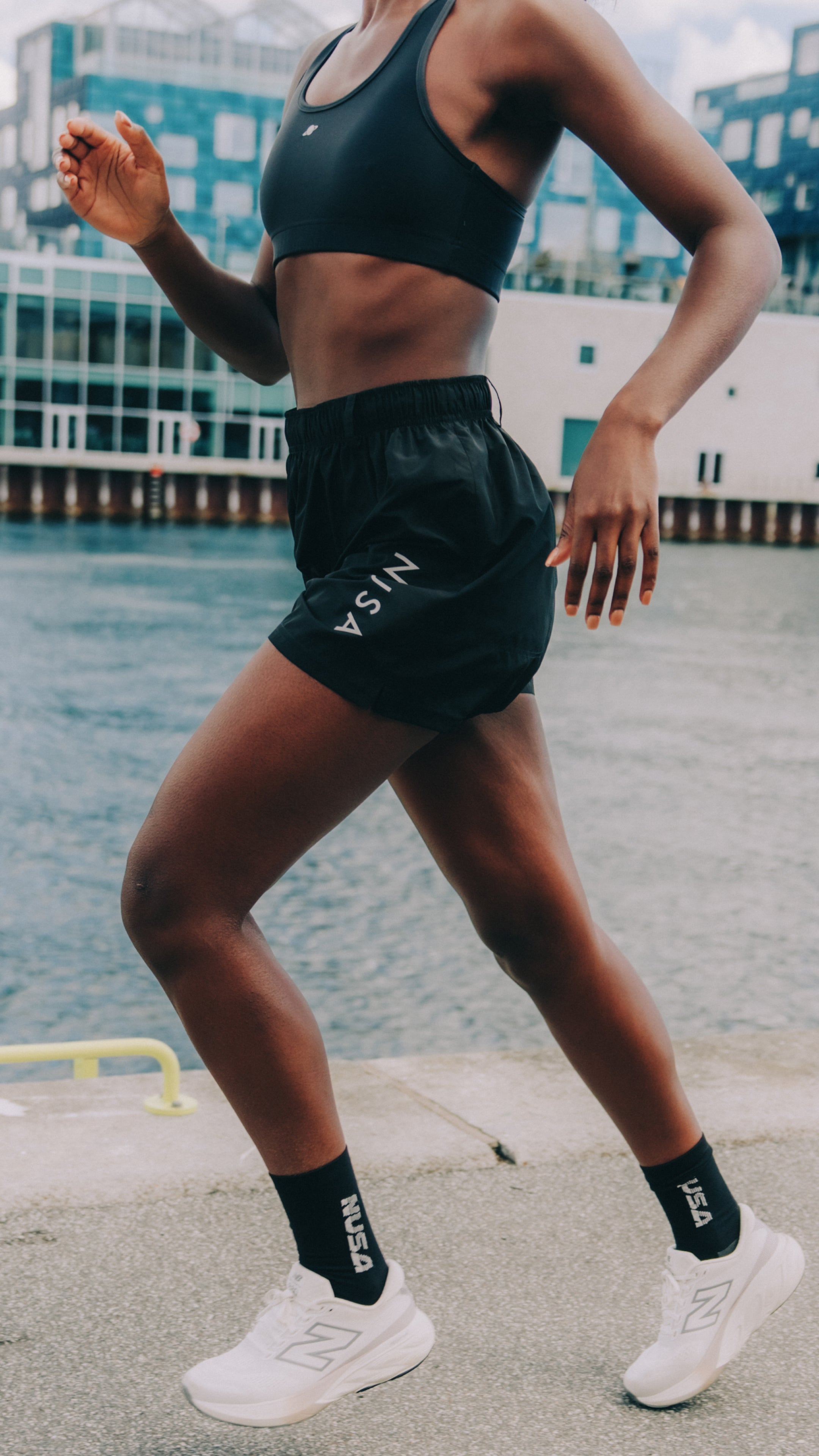 Women's Court1 Shorts - Black - Planet Nusa
