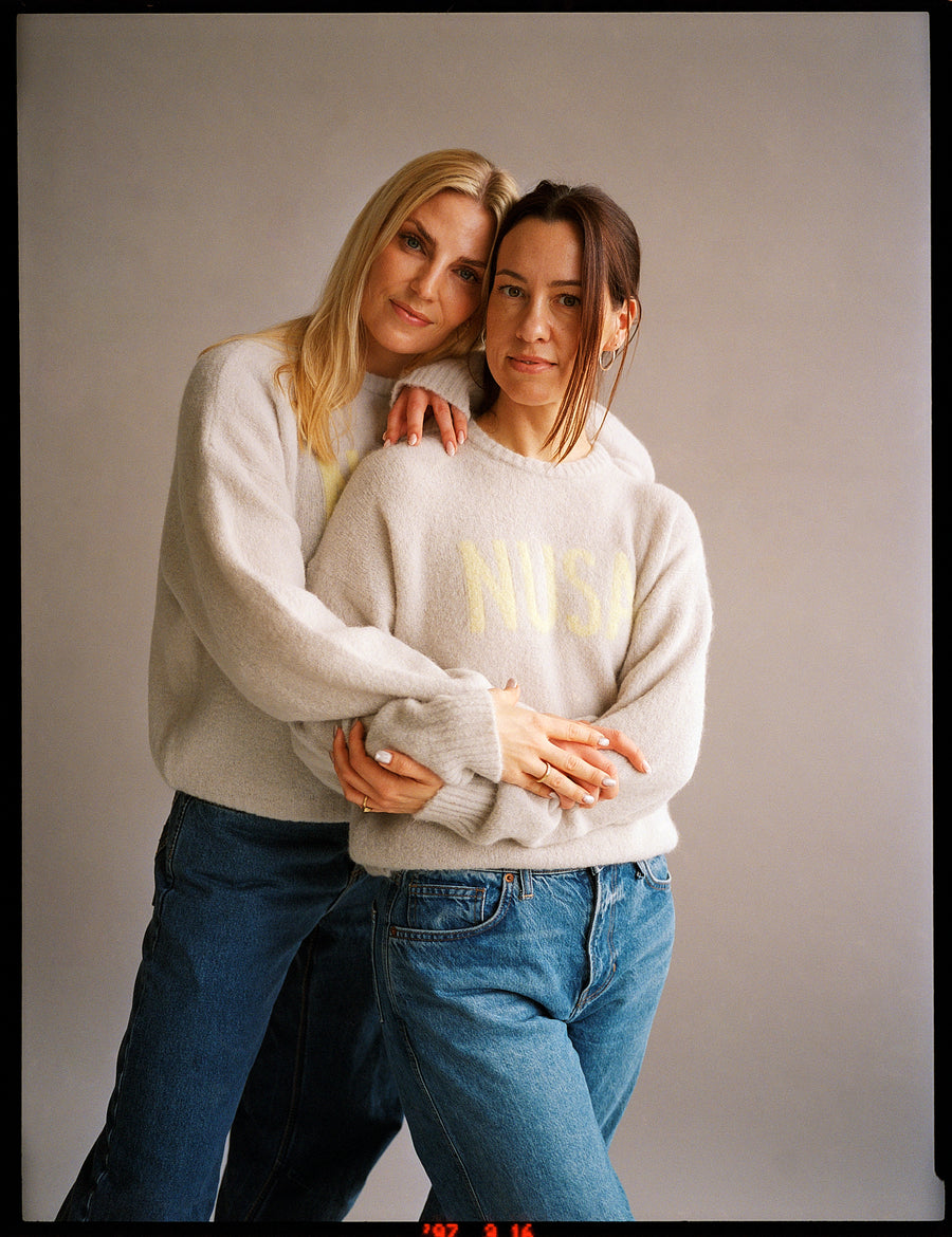 HUG1 SWEATER